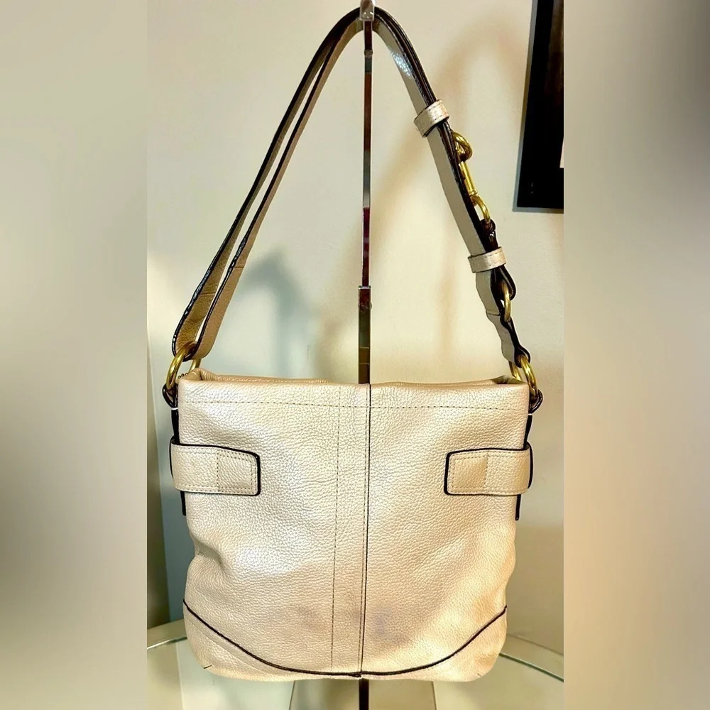 Gently Used COACH Tan Leather Soho Shoulder Bag - Picture 2 of 8